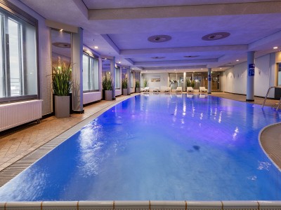 Maritim Frankfurt Pool